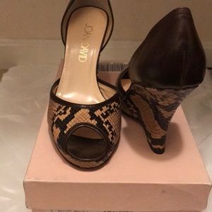 Peep toe Snake Skin and Leather Heels